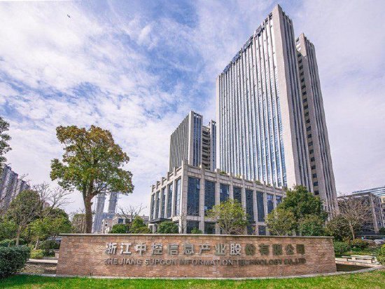万隆光电“蛇吞象”中控信息：亏损上市公司的“盘活”与IPO折戟选手的“曲线上市”